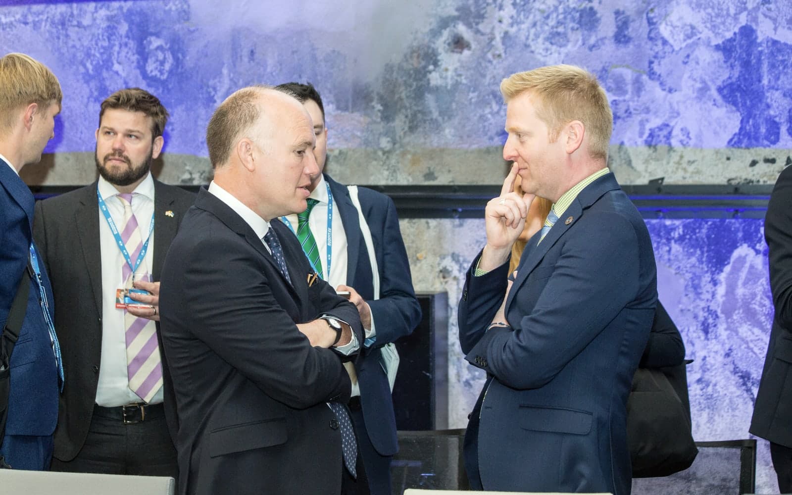 Editorial image for "The Hidden Cost of Having Advisers Who Don't Talk to Each Other".