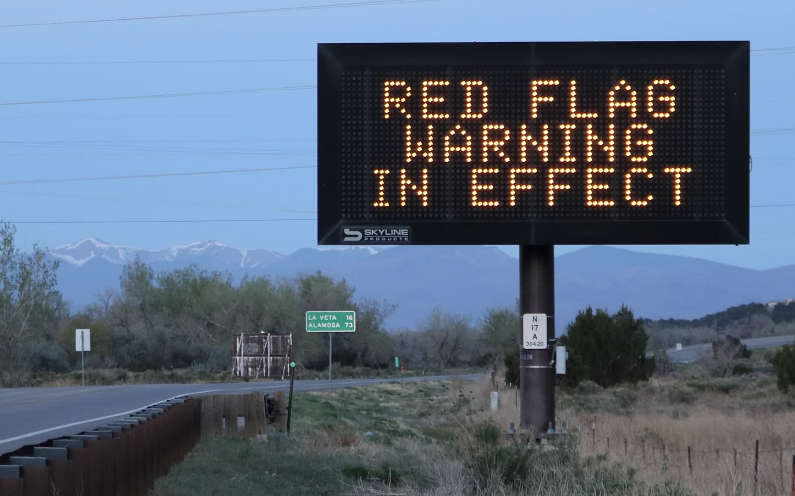 Editorial image for "Red Flags in Cross-Border Wealth Advice". Source image: Red flag warning.
